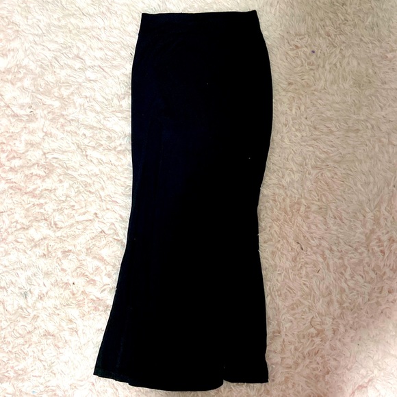Dresses & Skirts - black skirt